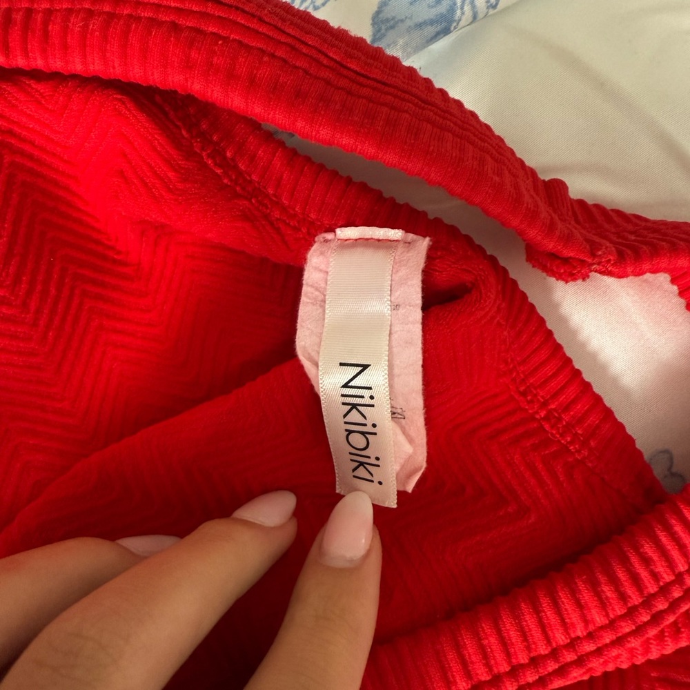 Nikibiki Ribbed Tank Tops - Picture 8 of 9
